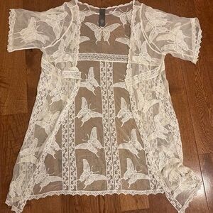 Vince Camuto White Lace Kimono Duster Butterfly Pattern Cottagecore Whimsical
